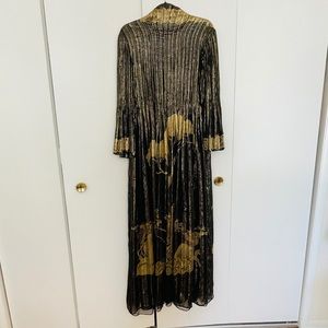 Pauline Trigère for Saks Fifth Avenue, The Connoisseur Suite